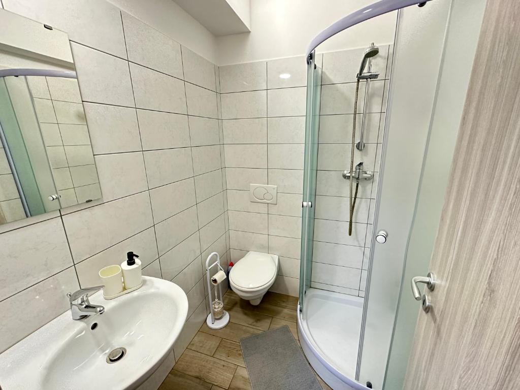 Koupelna v ubytování Center Station ROOMS