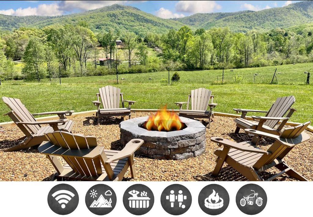 Wearadise Mountain Views Home with Hot Tub - Housity