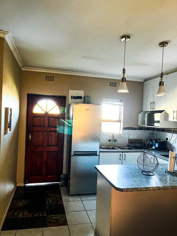Cozy Townhouse Brackenfell, Cape Town Updated 2023 Prices