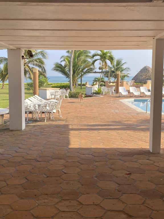 Bazén v ubytování Hotel Torre Molino nebo v jeho okolí