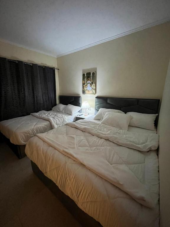 Pyramids Pride Inn - 9