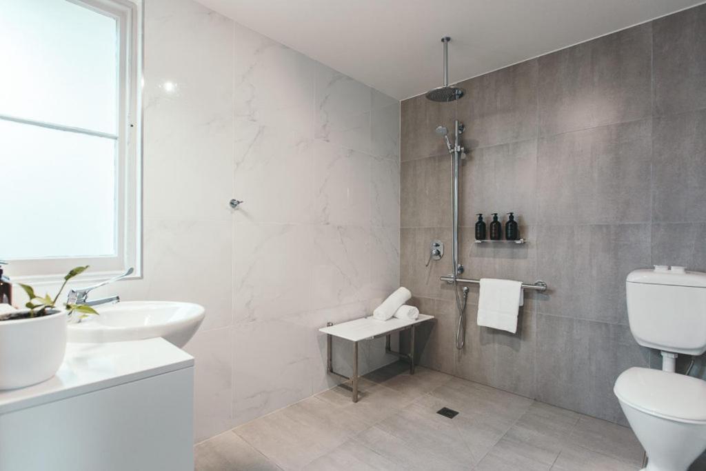 Maylands Lodge - Resim 8