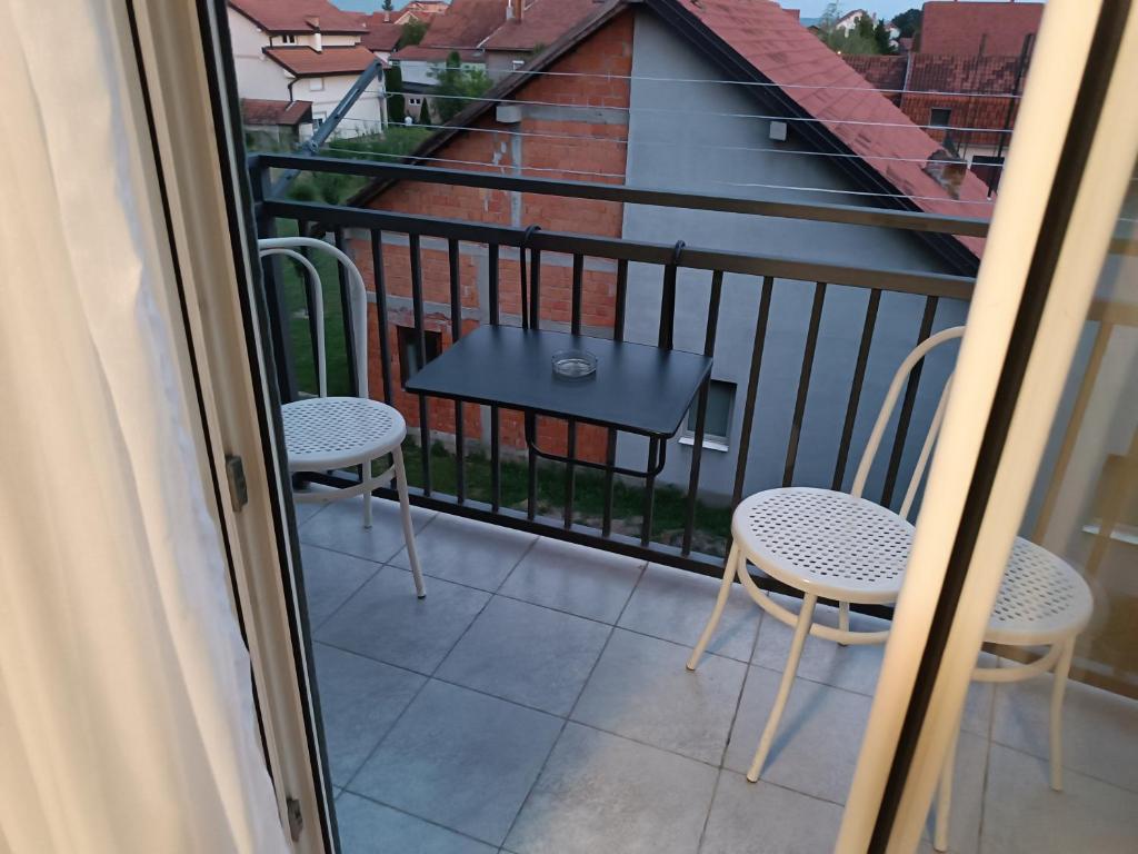 Balkón nebo terasa v ubytování Apartman Mima