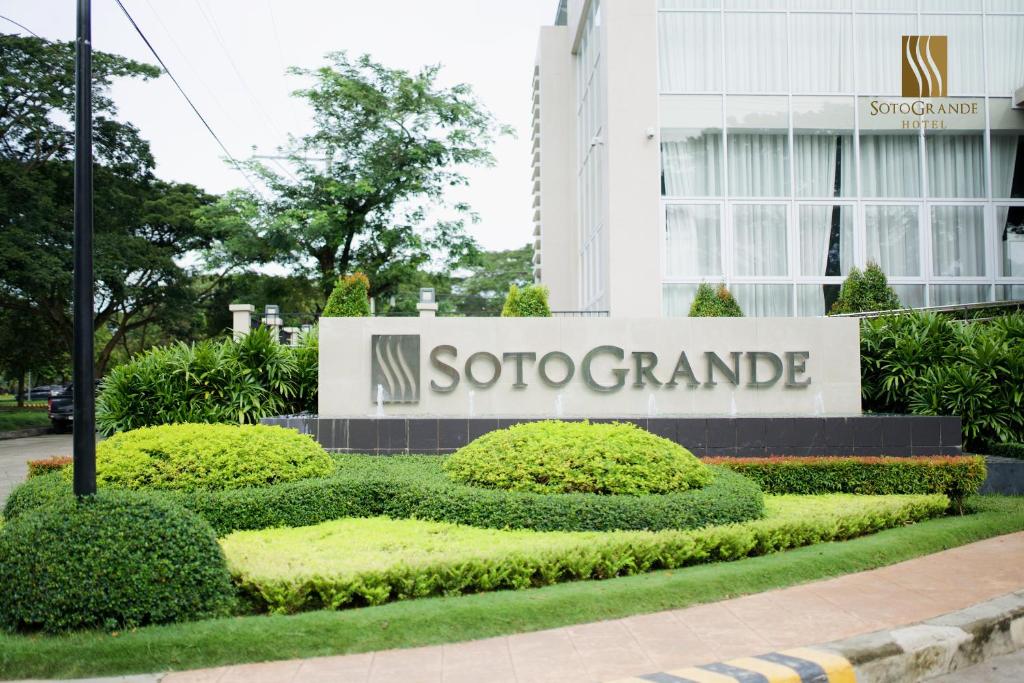 Zahrada ubytování Sotogrande Davao Hotel