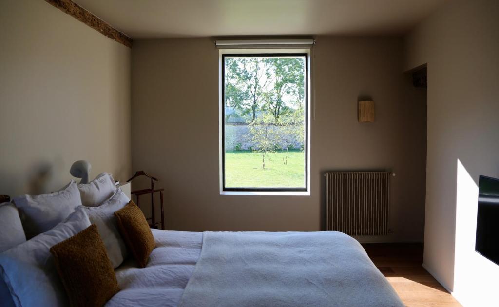 CASAMAAS - Suite Avec Vue Sur Le Jardin