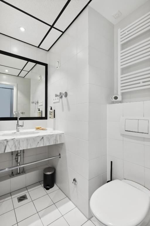 Home and CoLiving Bonn I Aparthotel - Resim 25