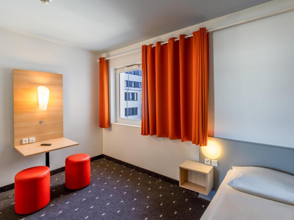 Posezení v ubytování B&B HOTEL Magdeburg-City