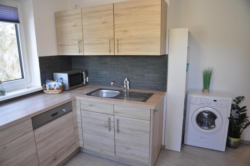 Kuchyň nebo kuchyňský kout v ubytování Ferienwohnung Bärbel