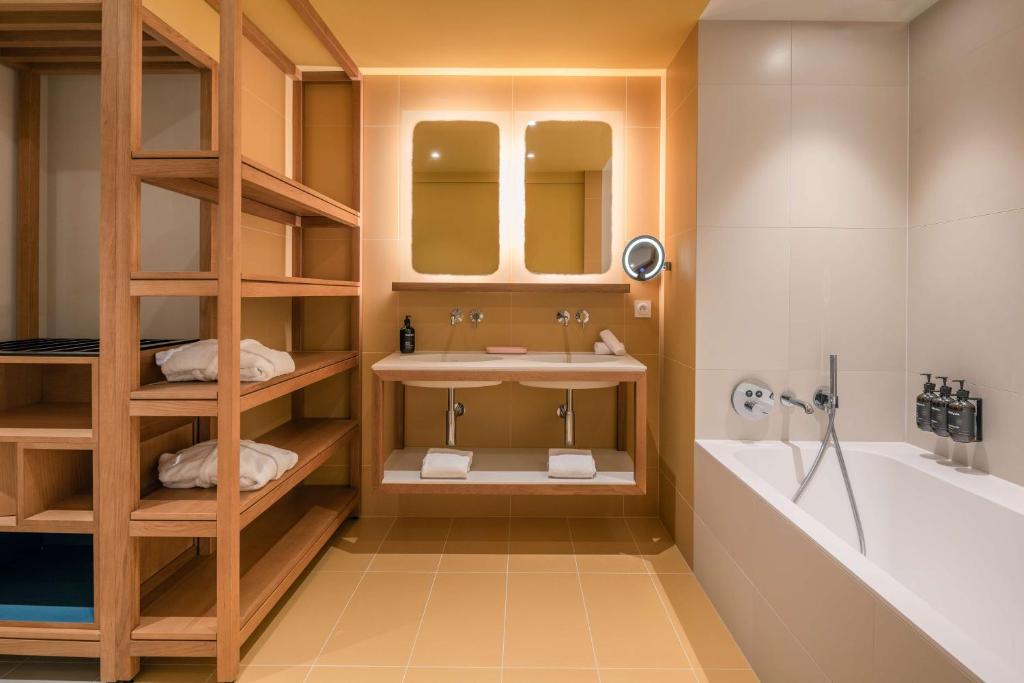 Canopy by Hilton Cannes - Resim 5