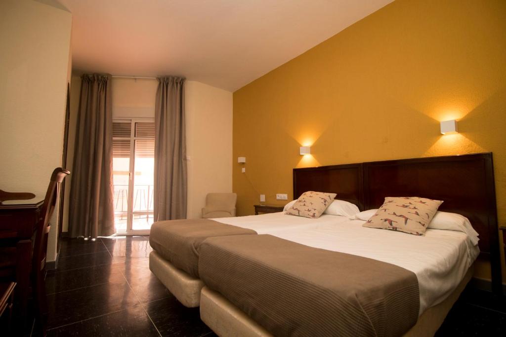 Hotel Caribe - Habitación Gemela Con Vista A La Piscina