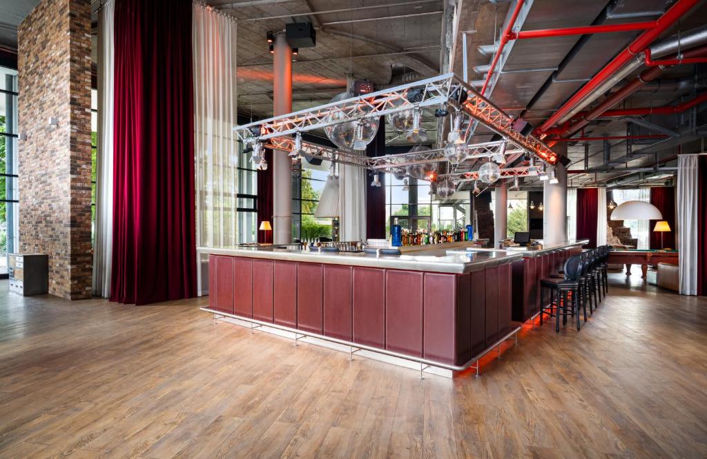 Restaurace v ubytování NYX Hotel Berlin Köpenick by Leonardo Hotels