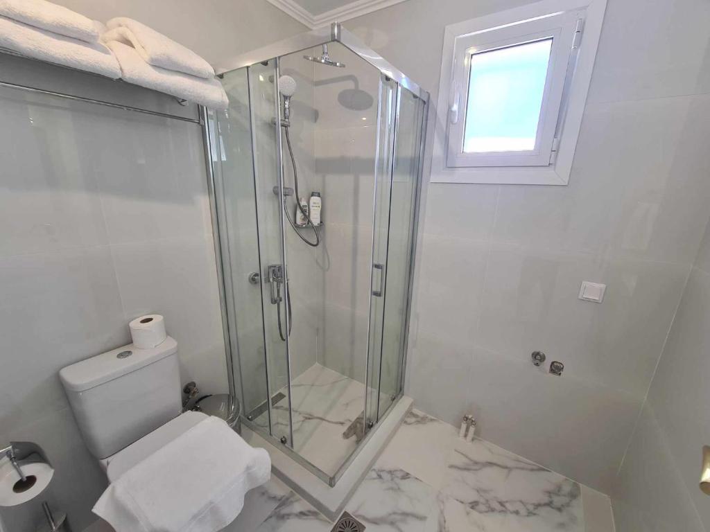 NN Rooms and Suites near Athens Airport - 15