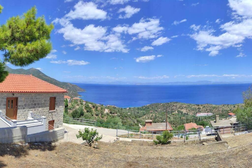 a view of the ocean from a house at Κατοικία Πανόραμα, Πραγματευτή Λεωνιδίου, Τ.Κ.22300 in Leonidion