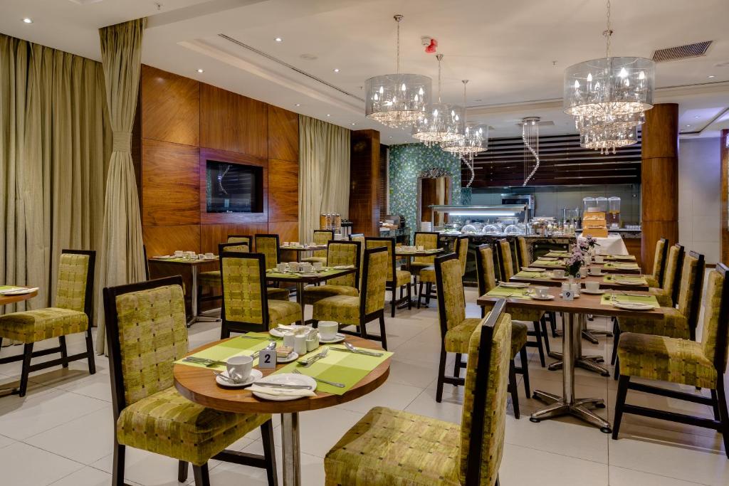 Posezení v ubytování Protea Hotel by Marriott Benin City Select Emotan