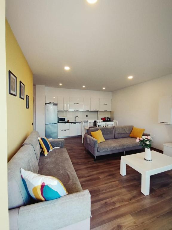 Sea view Luxury Apartment - Imazhi 9