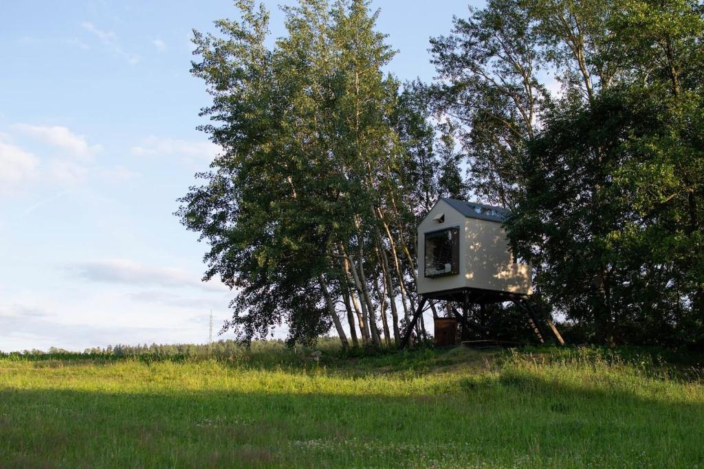 Příroda nedaleko luxury tent