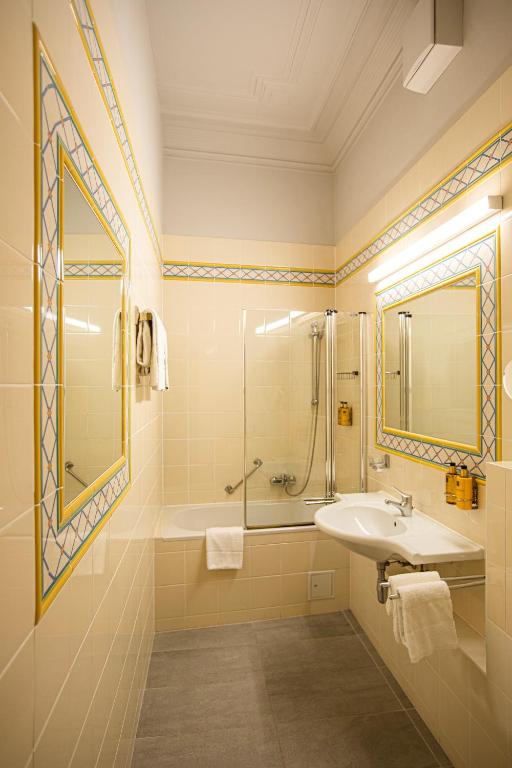 Un baño de Boutique Hotel Nossek