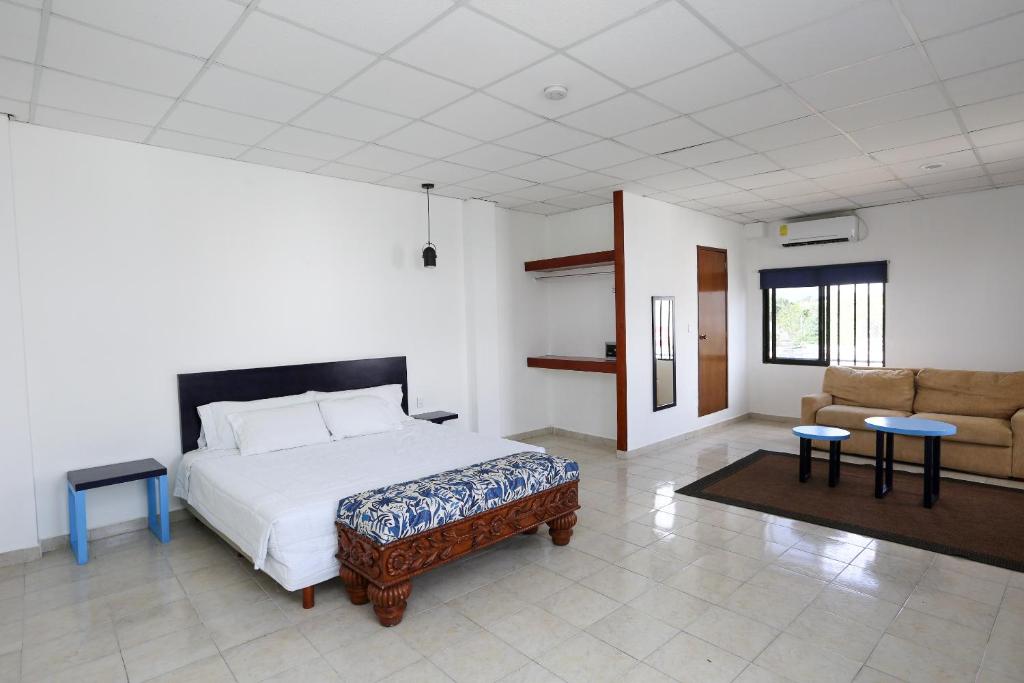 Hotel & Suites Arges - Centro Chetumal - Suite