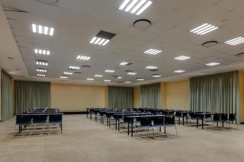 Konferenční prostory v ubytování Protea Hotel by Marriott Benin City Select Emotan