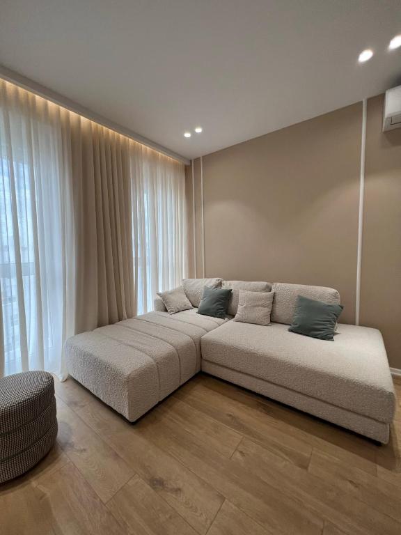Moreas Apartment - Image 7