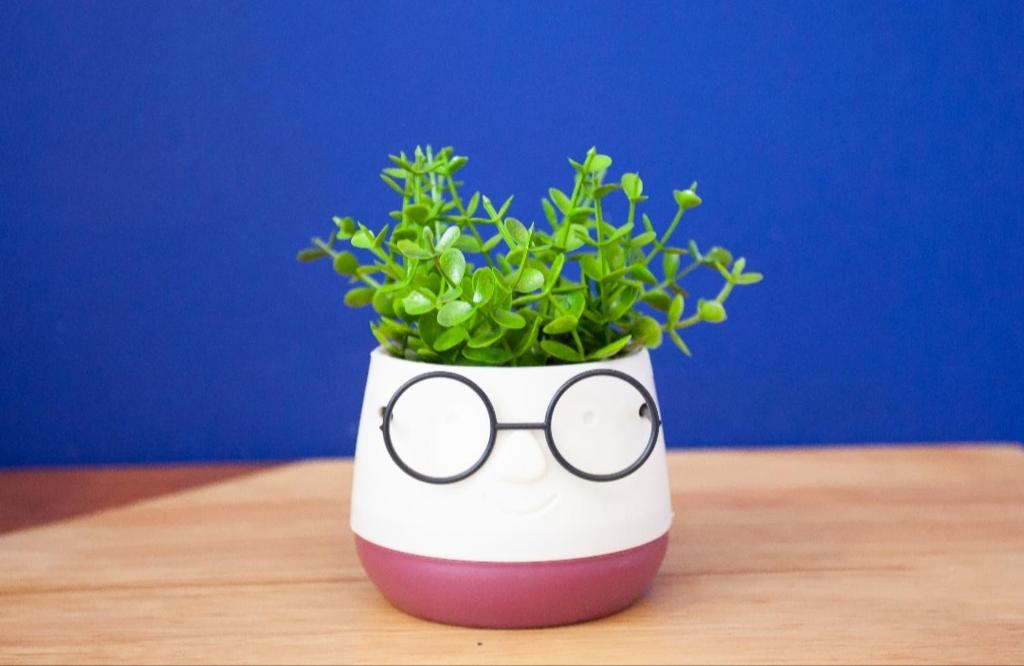 Railway Area Studio parking - 16