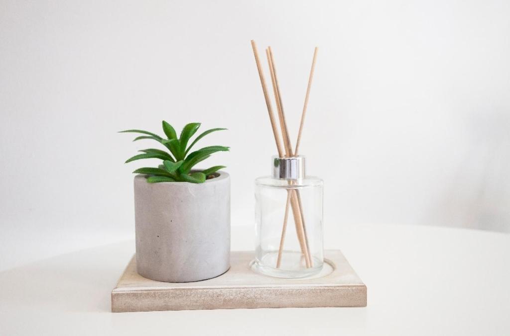 Railway Area Studio parking - 15