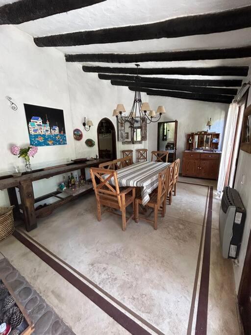 Gallery image of Casa en Cariló, a 2 cuadras de la playa. in Carilo