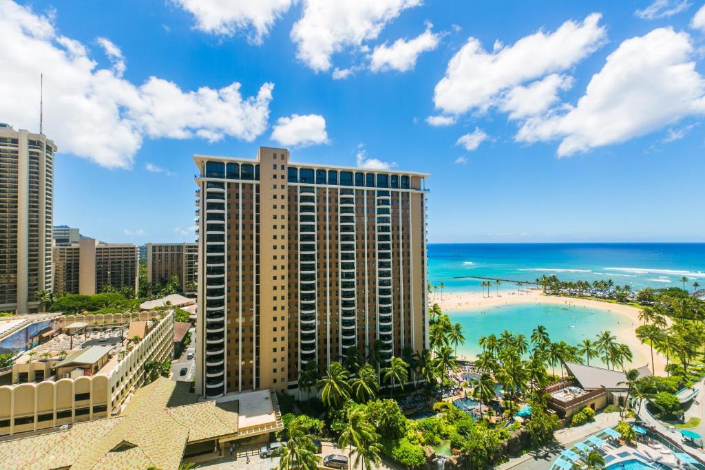 Ilikai Tower 1628 Lagoon View 1BR_1