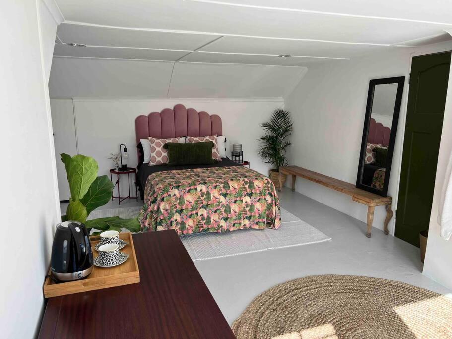 Selah Loft apartment, Hermanus (updated prices 2024)