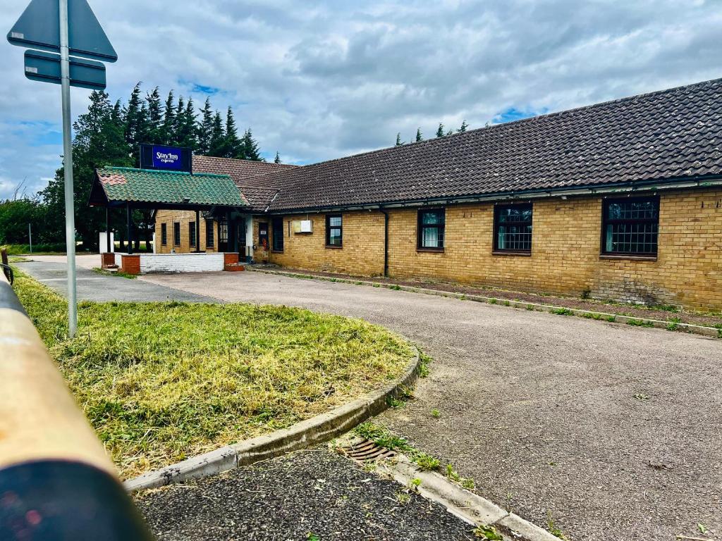 Stay Inn Express, Cambridge - Resim 16