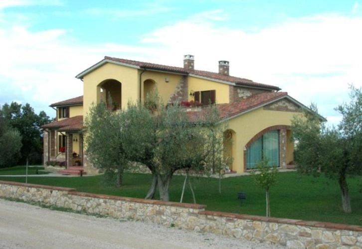 Budova, kde se the country house nachází