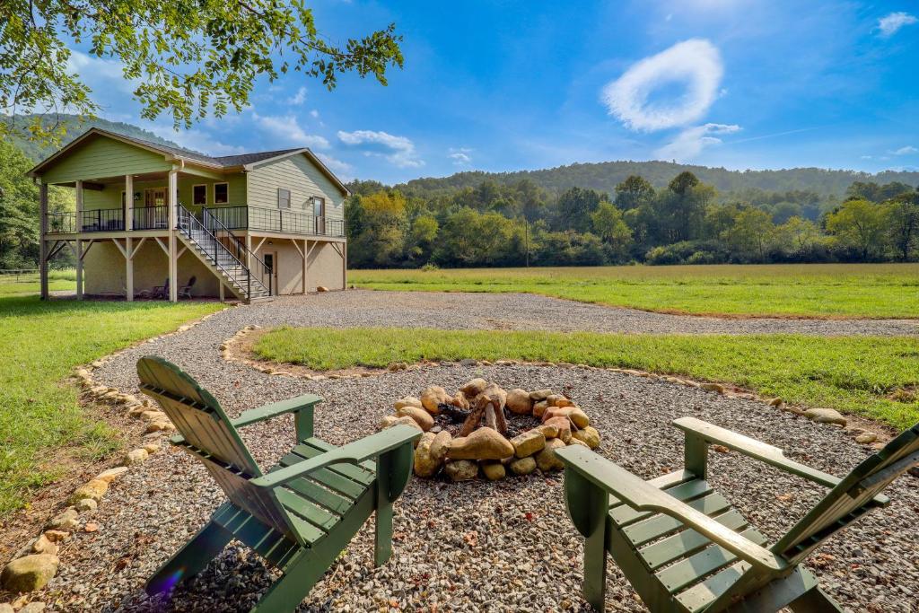Image showcasing Peaceful Purlear Vacation Rental with Creek Access!, Stony Fork ...