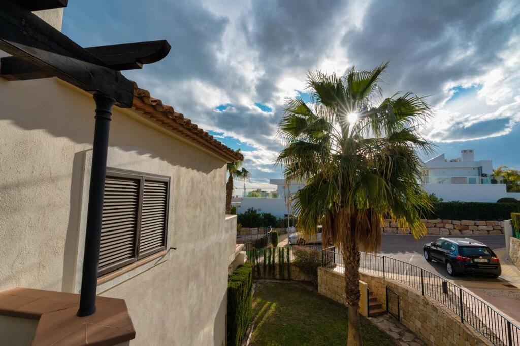 Villa Lux Finestrat, Spain - Booking.com