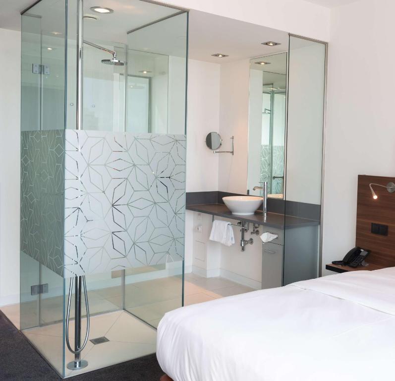 DoubleTree by Hilton Frankfurt Niederrad - Resim 22