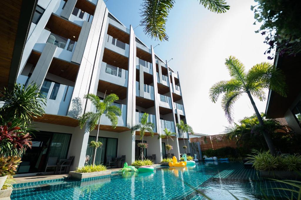 Bazén v ubytování Guuden Huahin Hotel nebo v jeho okolí