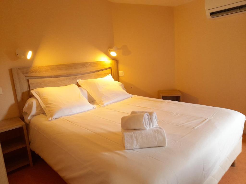 Hôtel Restaurant Platanes - KB HOTEL GROUP - Habitación Doble