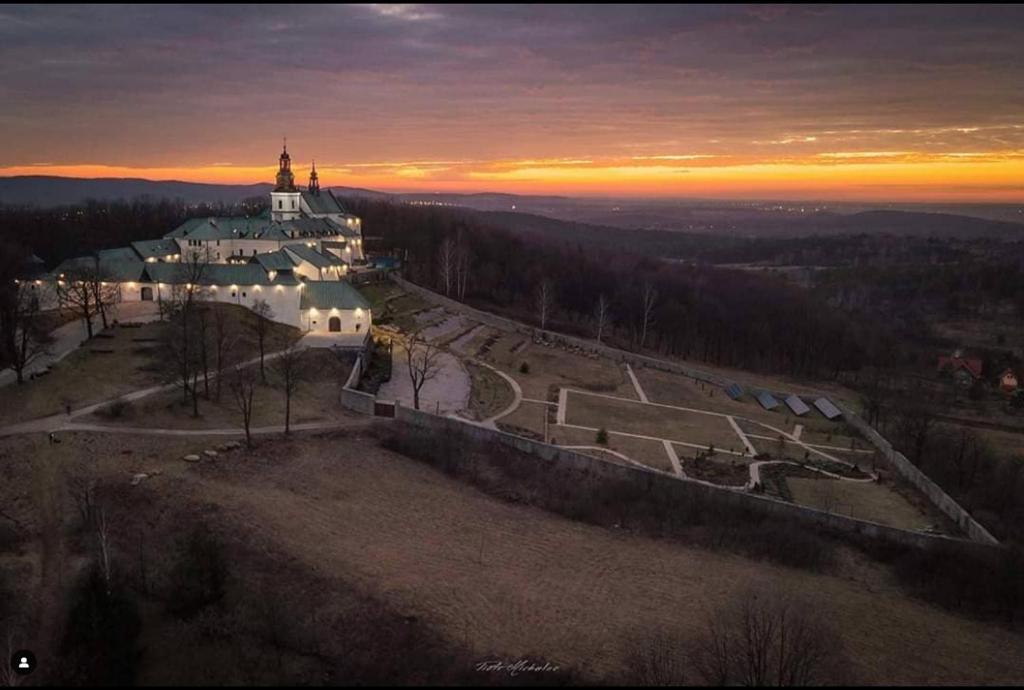 Karczówka Klasztor - 10