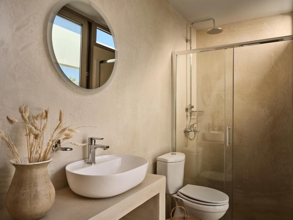 Koupelna v ubytování Azera Suites