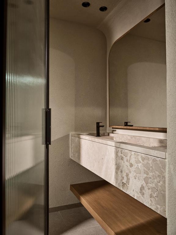 Koupelna v ubytování Domes Noruz Mykonos