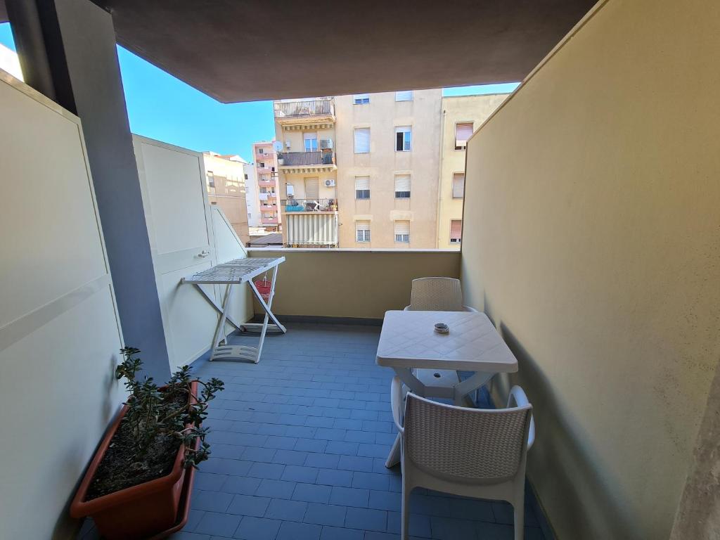 Balkón nebo terasa v ubytování Monti Guest House Alghero