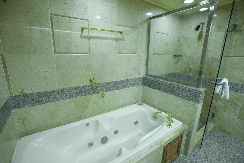 Chiangmai Grandview Hotel & Convention Center - Resim 5
