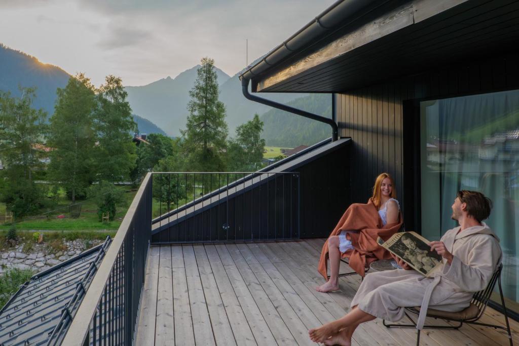 Nespecifikovaný výhled na hory nebo výhled na hory při pohledu z hotelu