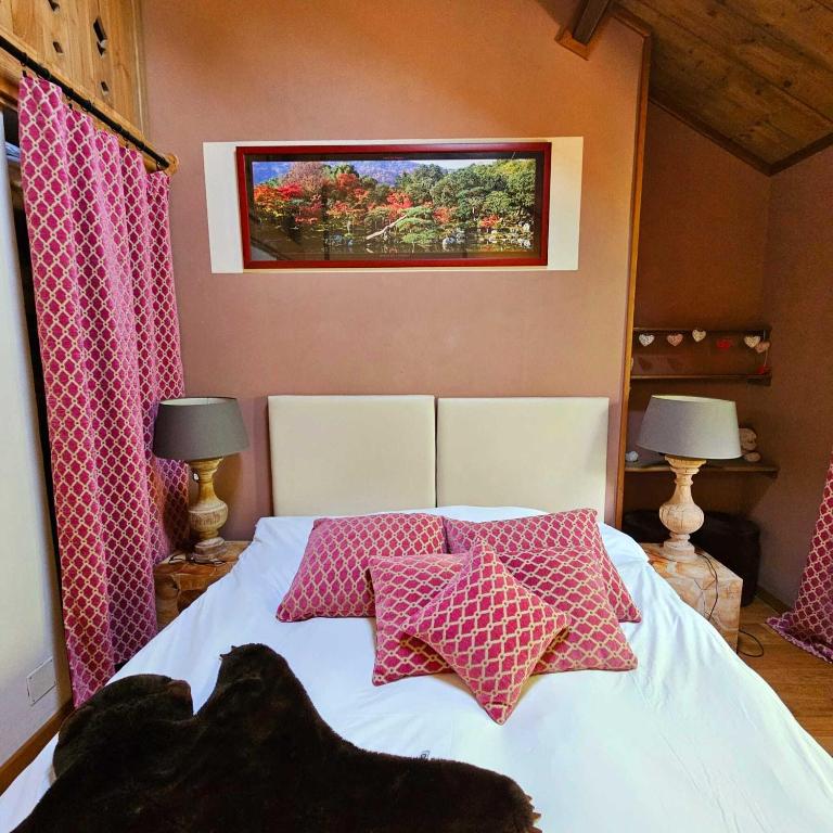 Au Refuge Des 3 Ours - Chambres d'hôtes et cabanes - Gaia Room