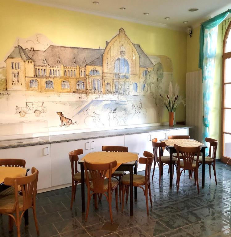 Restaurace v ubytování Hotel am Bahnhof