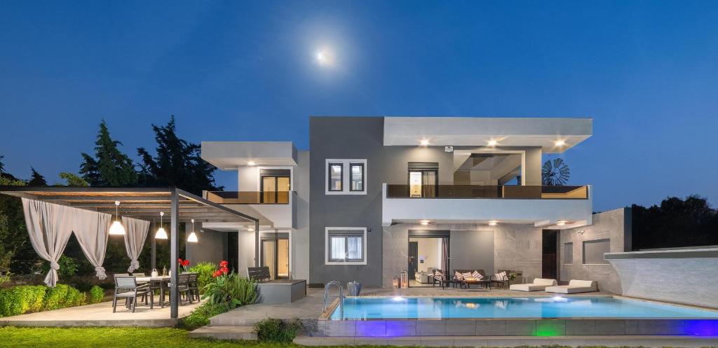 Une connexion Wi-Fi est disponible gratuitement. dans l'établissement Harmony Residences Pool villas, à Ialyssos