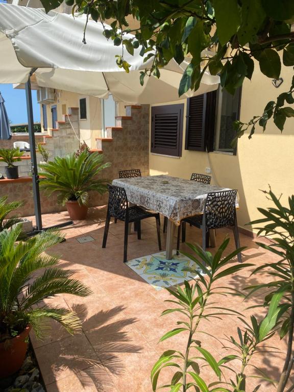 Balkoni atau teres di Il Poggio '' Casa di Rena''
