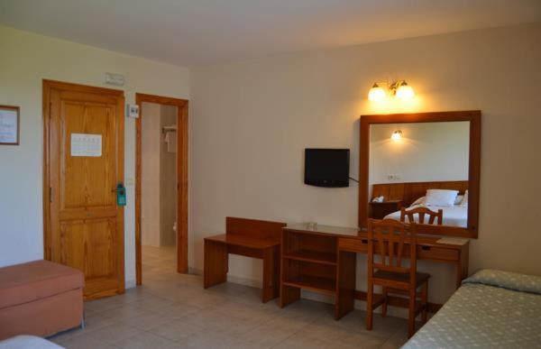 TV a/nebo společenská místnost v ubytování Hostal Blayet
