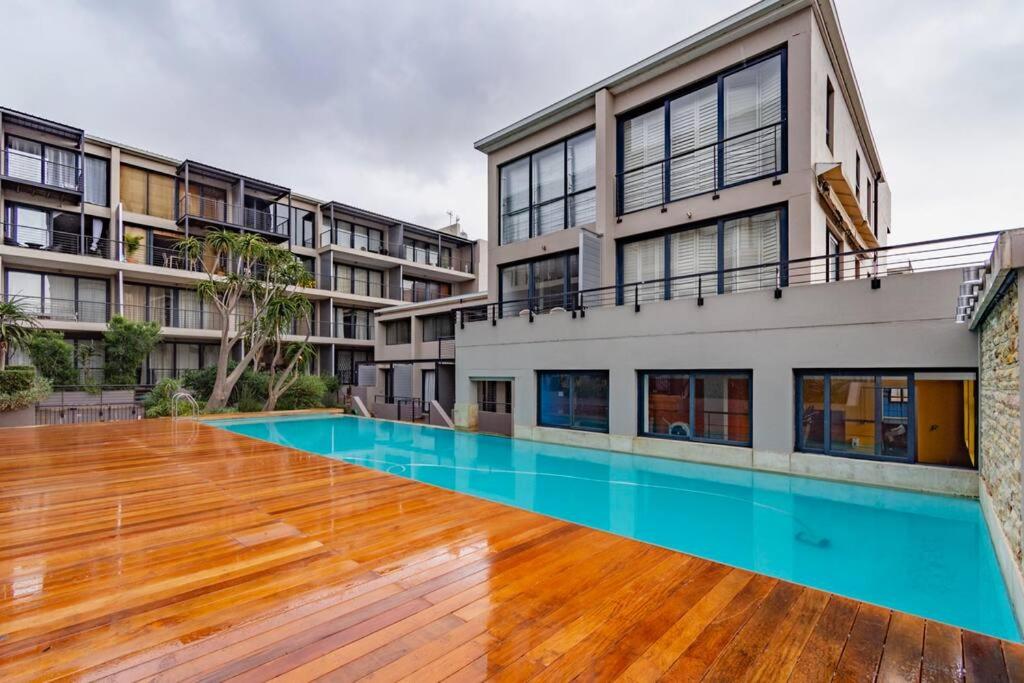 Luxury Loft Apartment in Cbd, Cape Town (updated prices 2024)