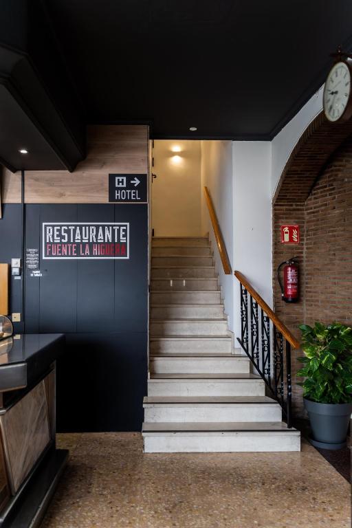 Booking.com: AS HOTELES FUENTE LA HIGUERA direccion Valencia ...