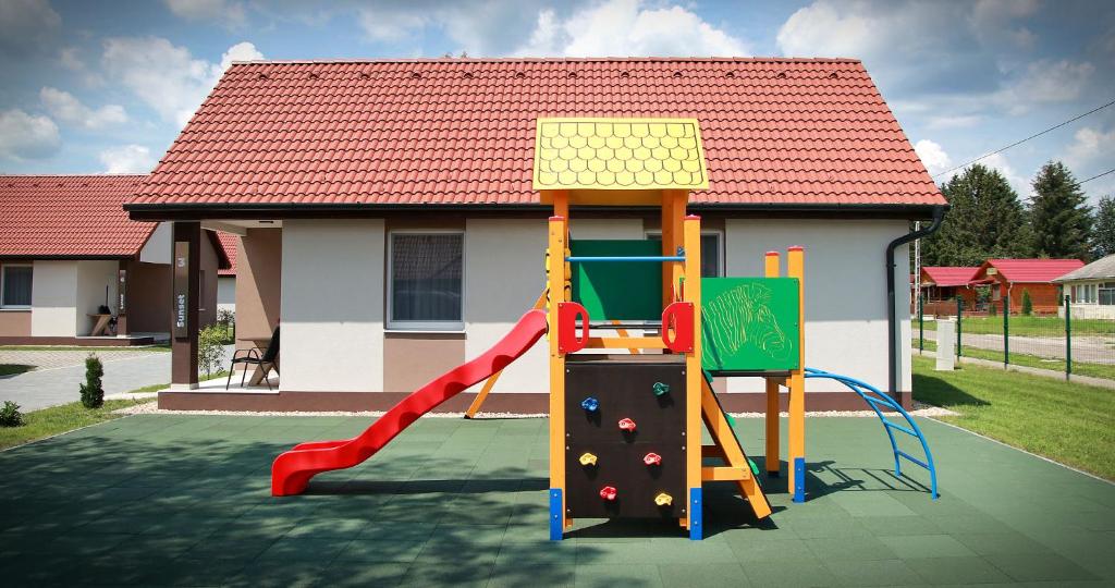 Herní místnost nebo prostor pro děti v ubytování Sunset Bogács